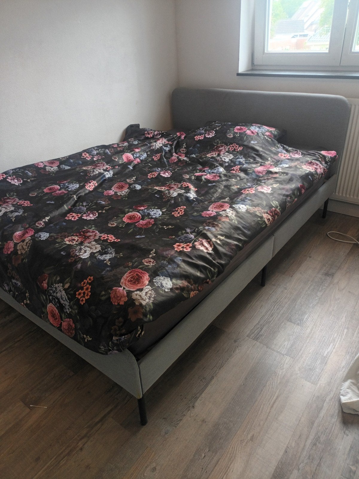 ikea bed ombouw grijs stof, Ophalen, Tweepersoons