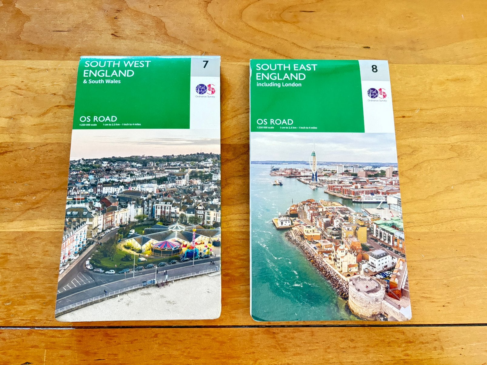Twee wegenkaarten van Zuid Engeland, OS Road map, 2000 tot heden, Ophalen of Verzenden, Landkaart, Zo goed als nieuw