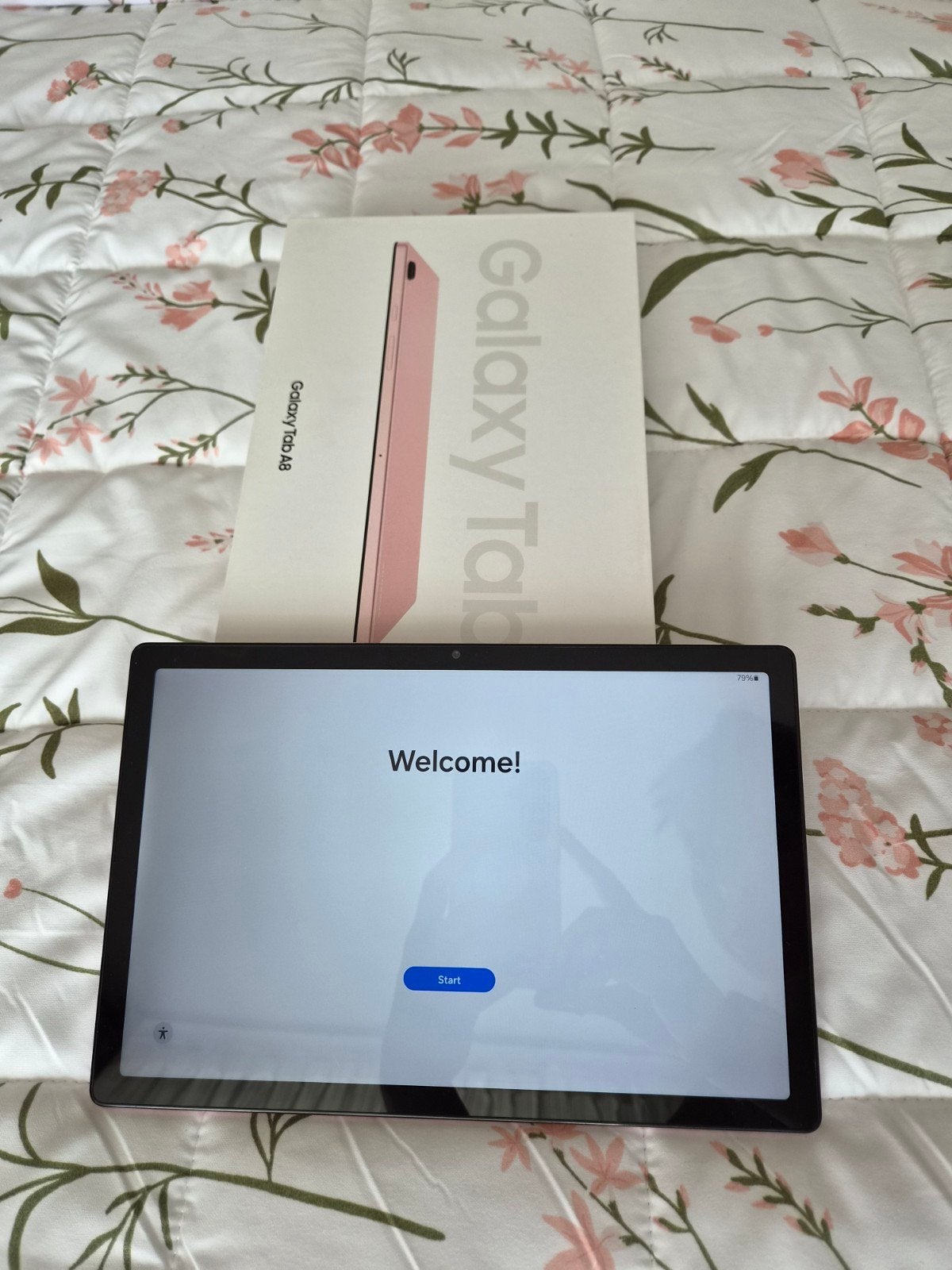 Samsung Galaxy Tab A8 (SM-X200) 64GB Roze met hoesje, 10 inch, Ophalen of Verzenden, Zo goed als nieuw, Samsung