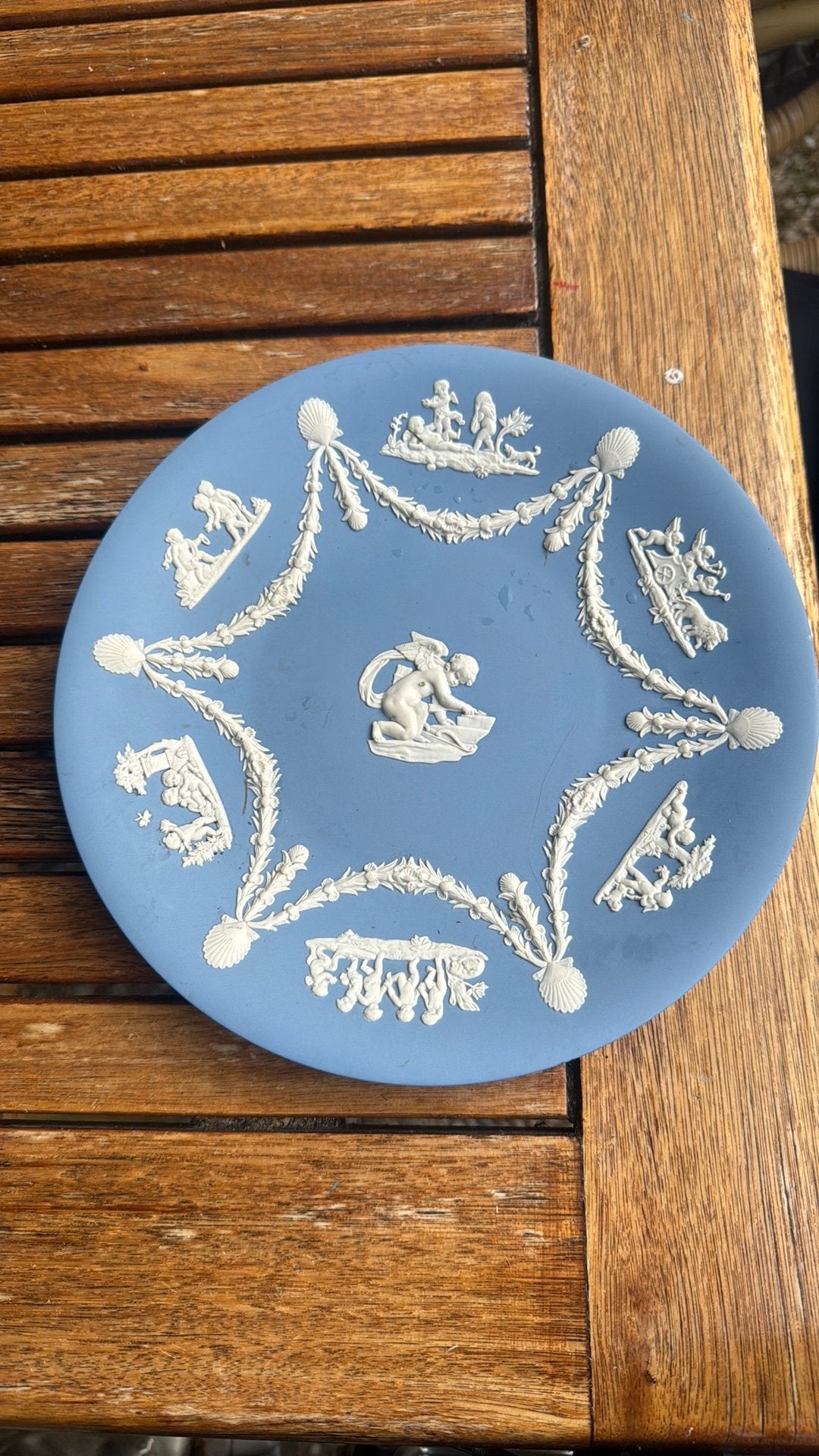 Te koop wedgwood bord met engel in het midden, Ophalen of Verzenden