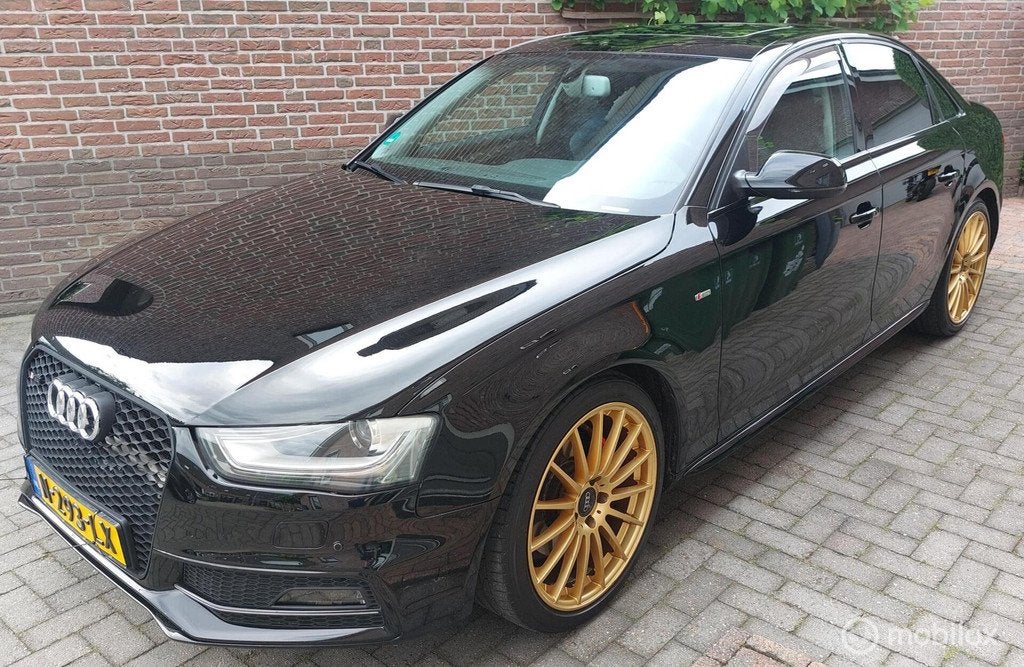 Audi A4 Limousine 2.0 TFSI Pro Line S Line (Leder/MOOI!), Automaat, Euro 5, 15 km/l, Gebruikt