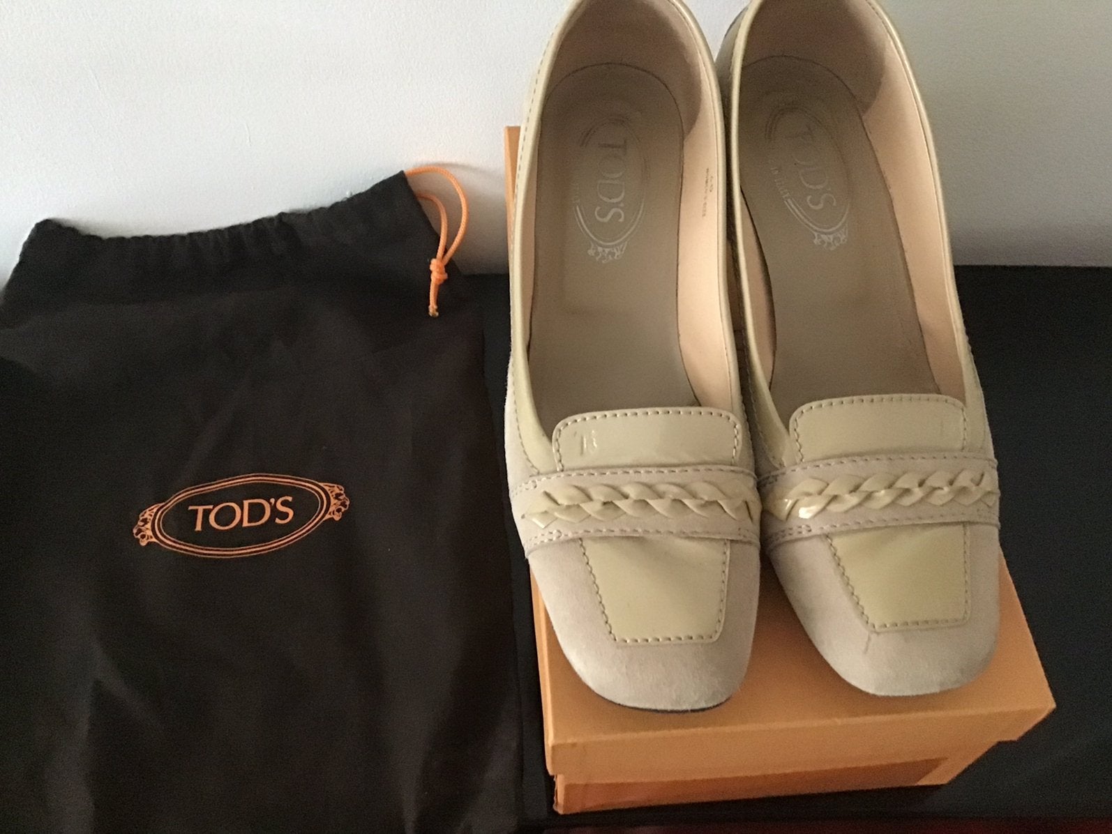 Tod’s schoenen, Ophalen of Verzenden, Zo goed als nieuw, Zwart, Sneakers of Gympen