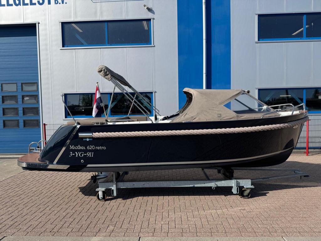 Maxima 620 Retro MC (bj 2023), Watersport en Boten, Gebruikt, Polyester, Benzine