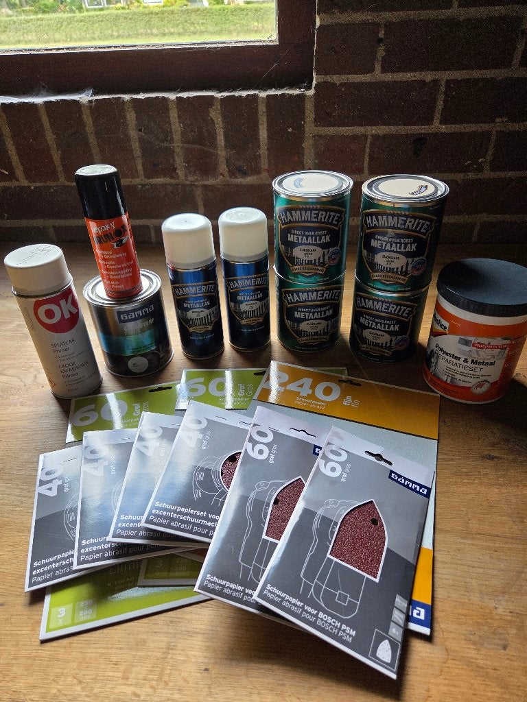 Assortiment lak en schuurmateriaal, Ophalen, Wit, Nieuw, Lak