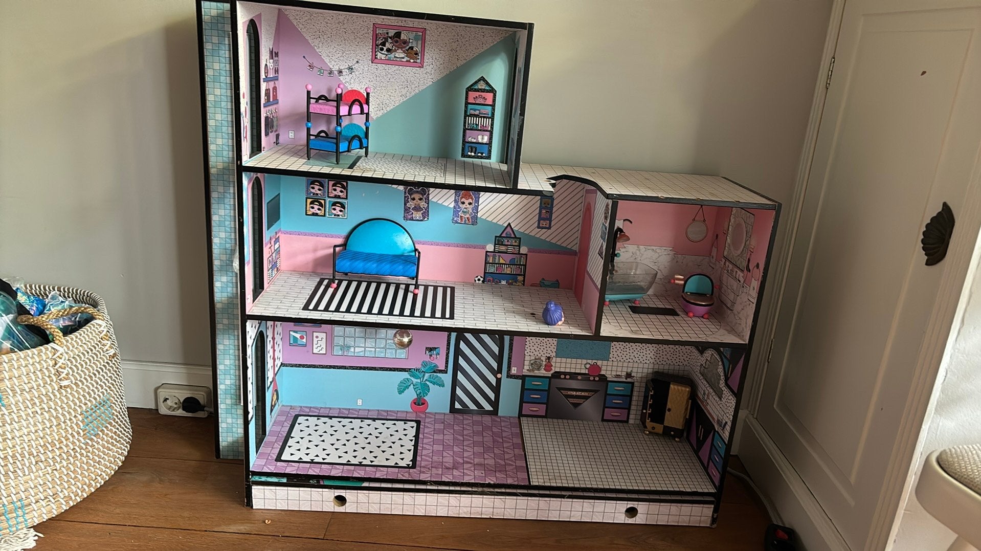 Heel veel L.O.L, Ophalen, Zo goed als nieuw, Poppenhuis