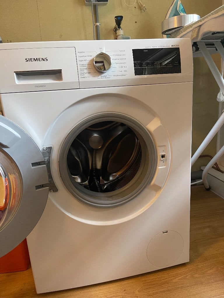 Siemens wasmachine iq 300, Ophalen, 1200 tot 1600 toeren, Gebruikt, 4 tot 6 kg