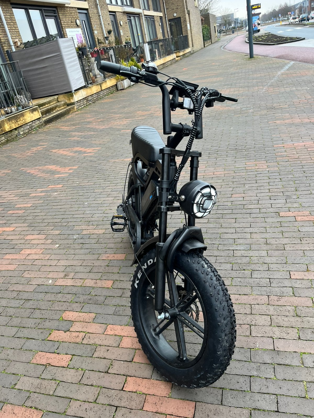 Ouxi v20!!, 59 cm of meer, Ophalen, Zo goed als nieuw, Overige merken