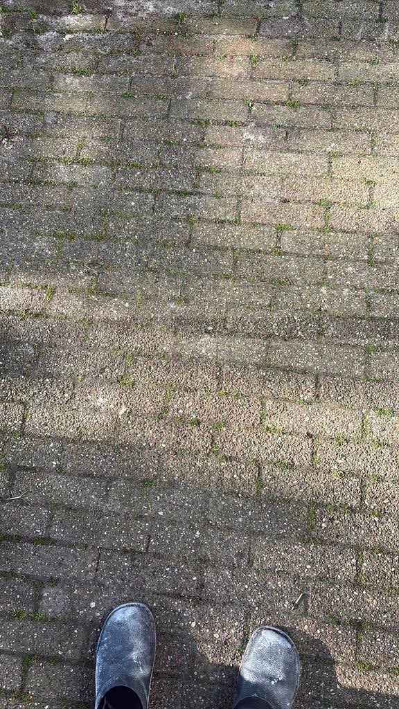 Straatstenen, Steentjes, waaltjes, Ophalen, Zo goed als nieuw, Beton, Klinkers