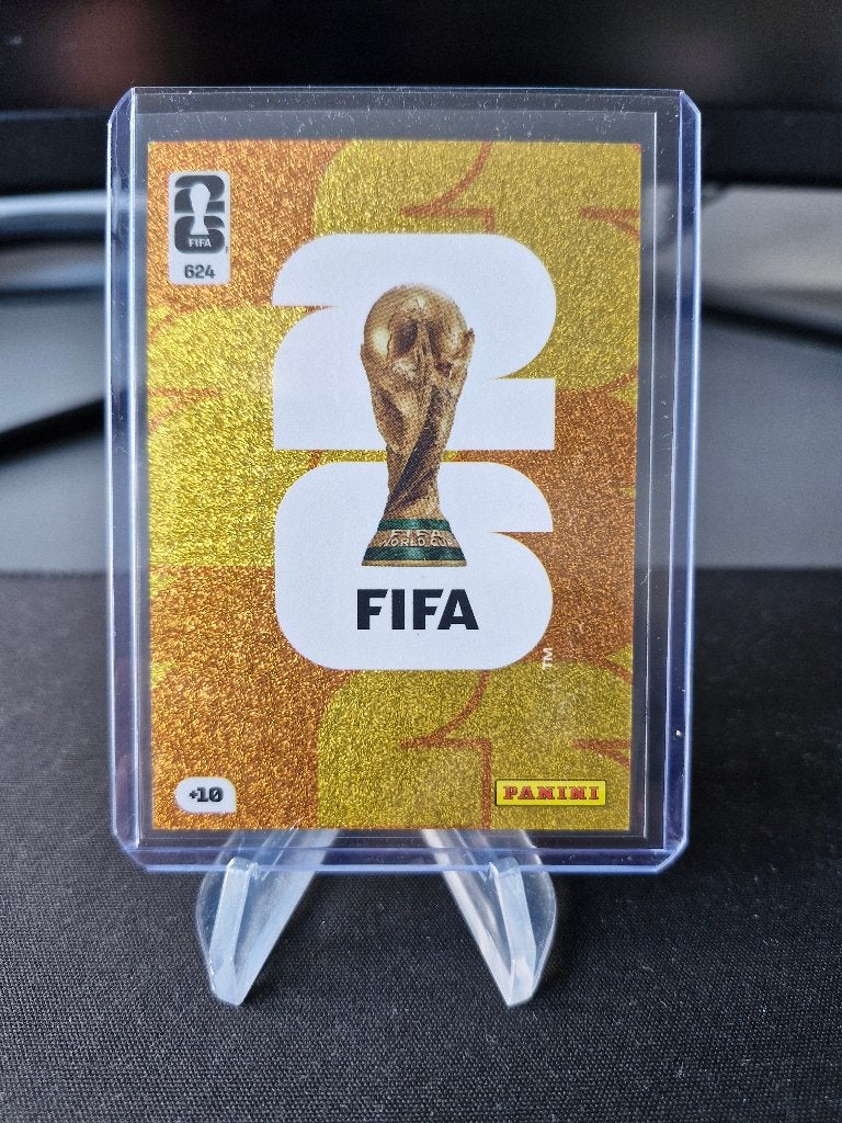 Embleem n.624 Goud - Panini Adrenalyn XL WK 2026, Hobby en Vrije tijd, Stickers en Plaatjes, Ophalen of Verzenden, Zo goed als nieuw