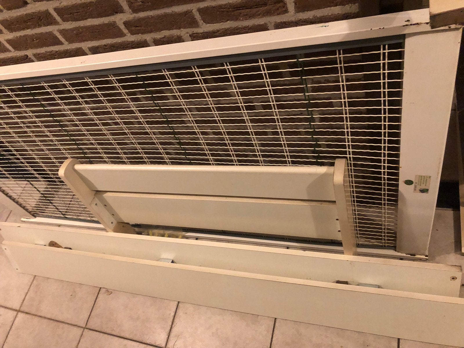 Eenpersoonsbed matras bureau boekenrek en commode, Dieren en Toebehoren, Ophalen of Verzenden, Zo goed als nieuw, Hout, Vogelkooi