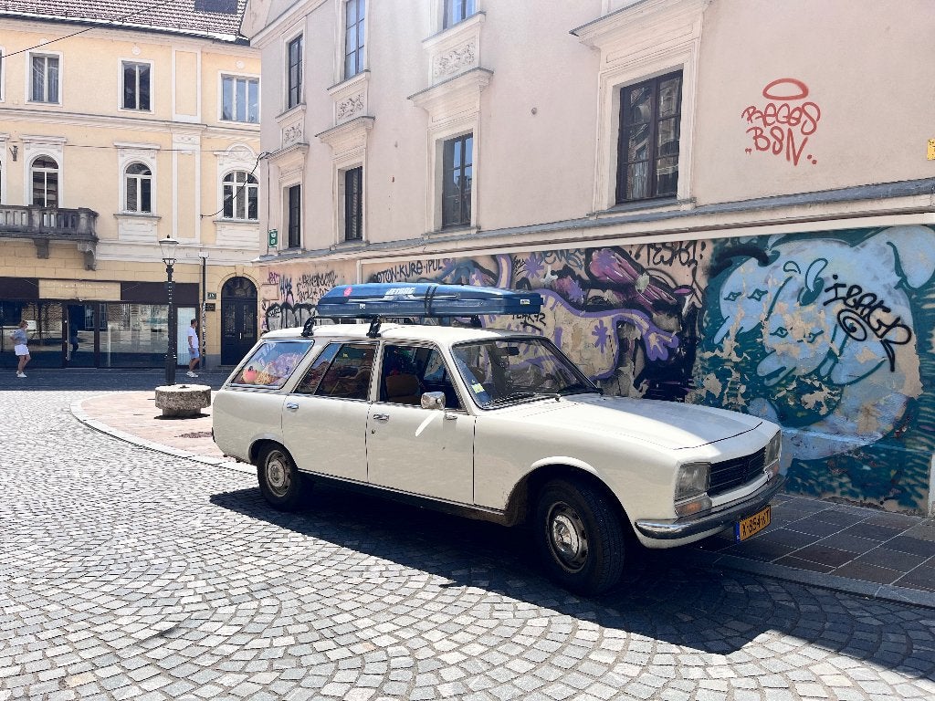 Mooie Peugeot 504 break, 1971 cc, Wit, Handgeschakeld, Particulier