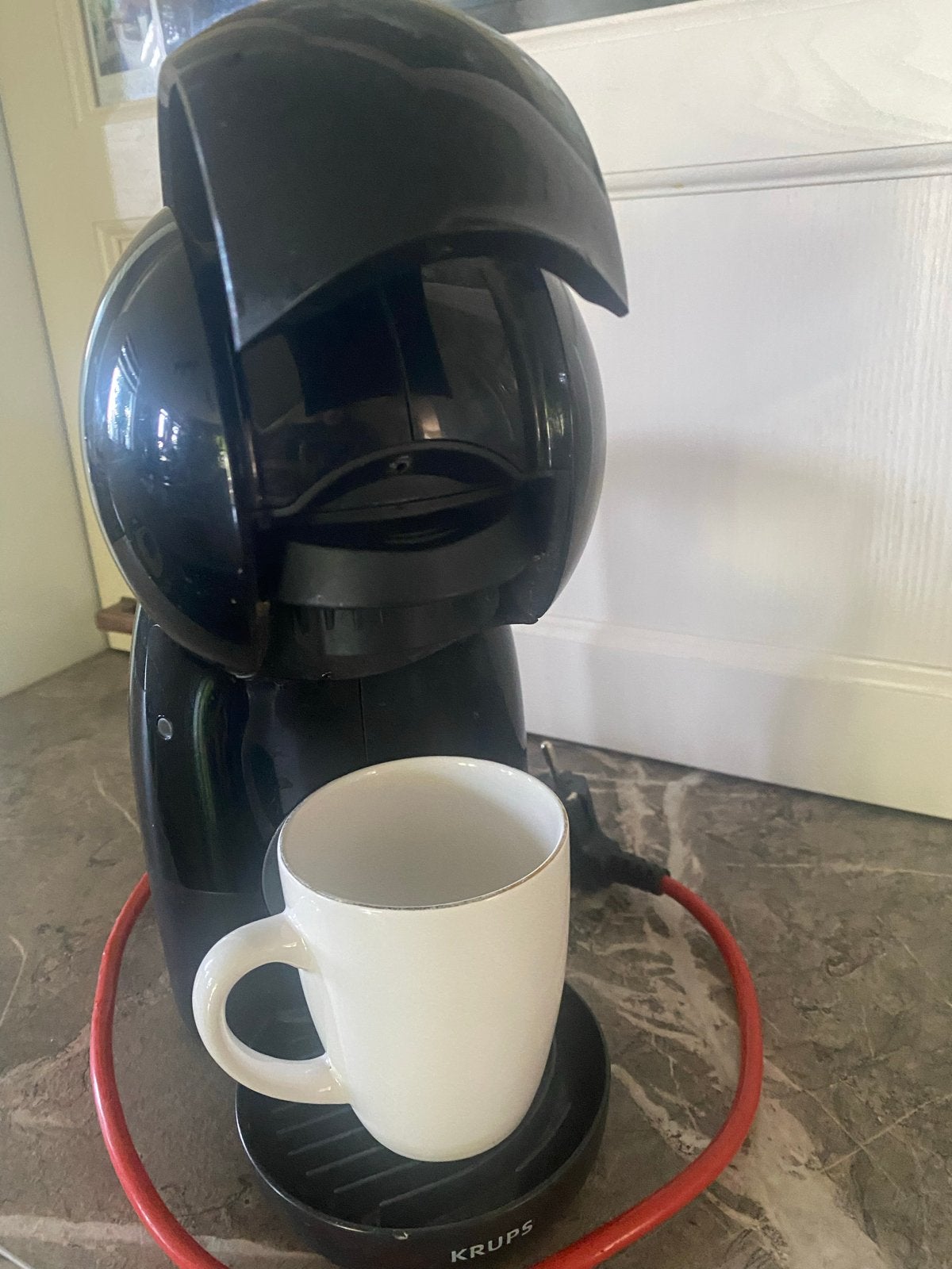 Nescafé Dolce Gusto Krups koffiezetapparaat, Witgoed en Apparatuur, Ophalen, Gebruikt, Koffiemachine, 1 kopje