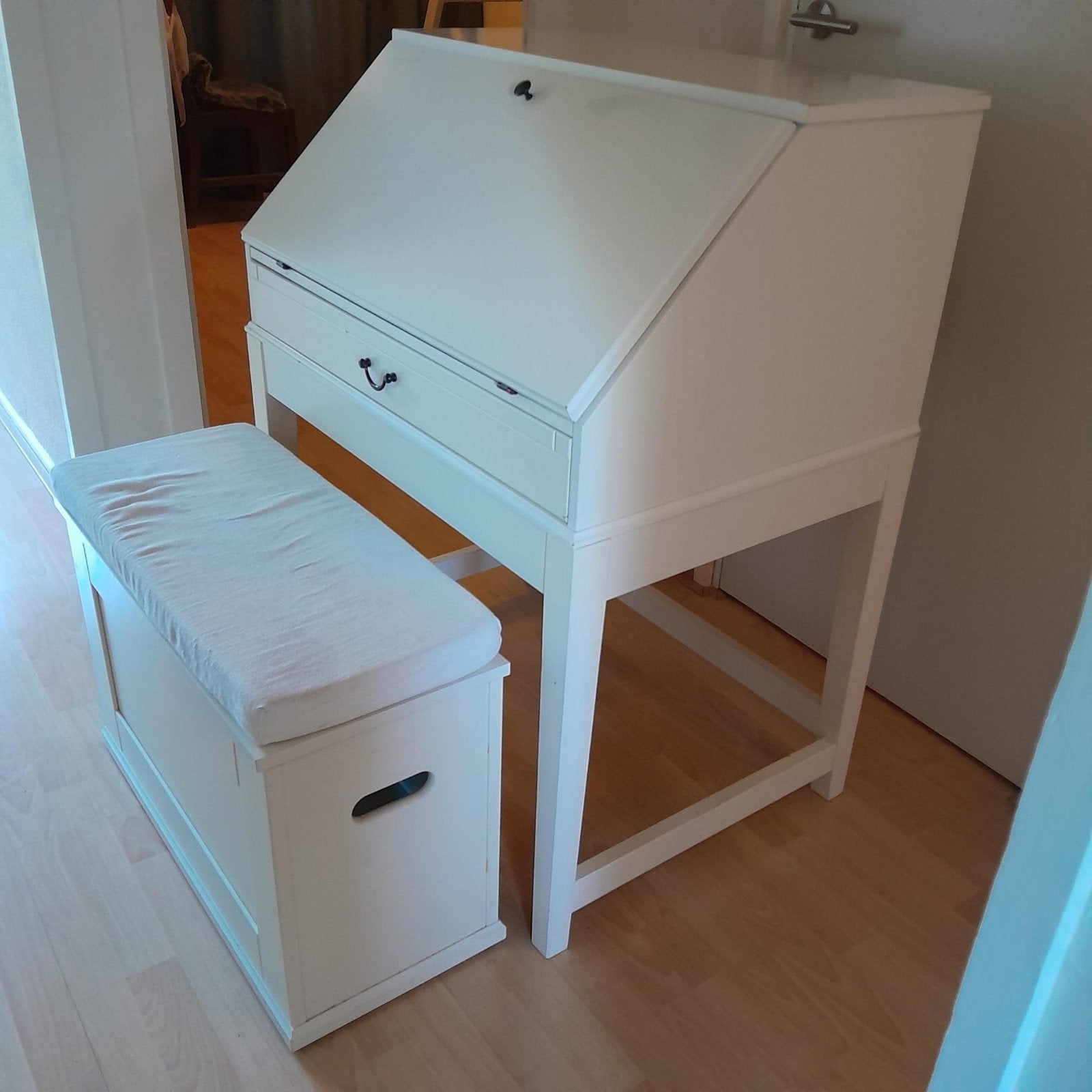 Witte Secretaire met Opbergruimte en Lades, Ophalen, Met lades, Gebruikt, Hout