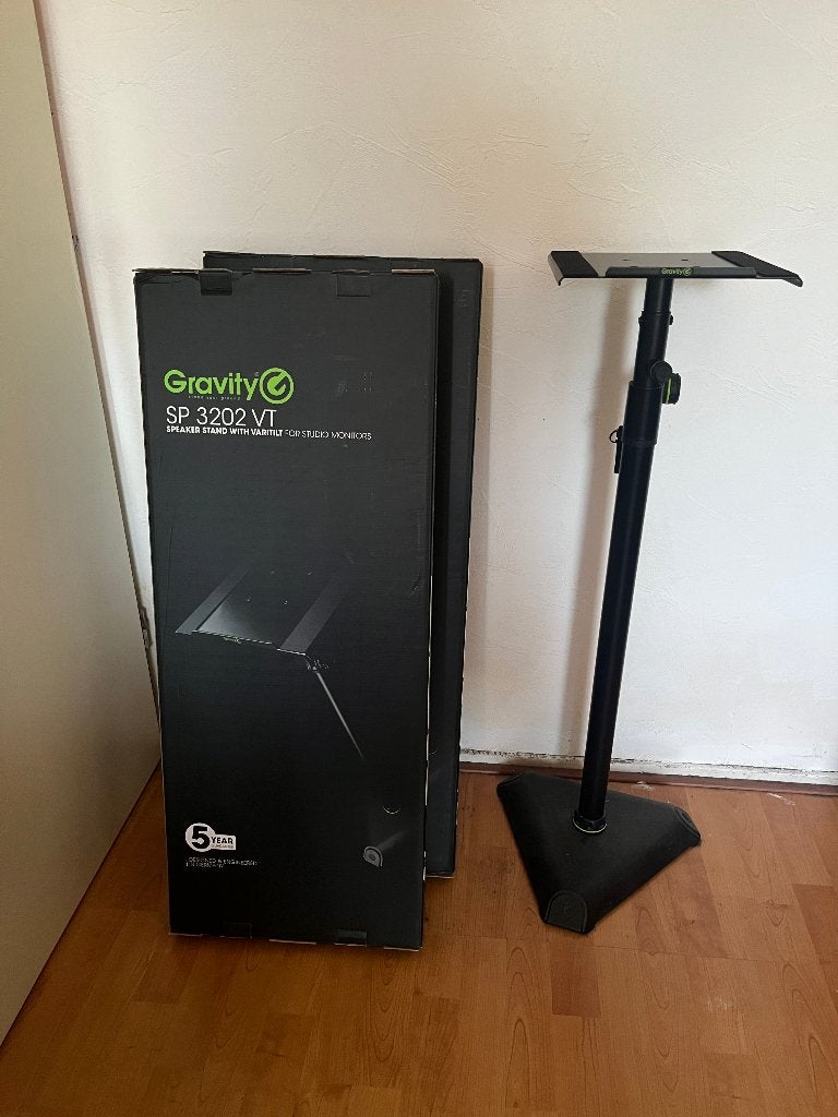 Gravity SP 3202 VT Vari-Tilt - set van twee, Muziek en Instrumenten, Standaards, Ophalen, Gebruikt, Instrumentstandaard, Speaker