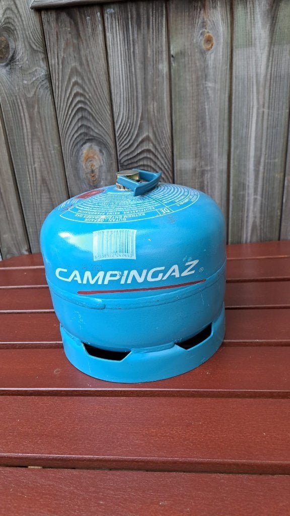 Lege Campingaz gasfles model 904., Ophalen, Gebruikt