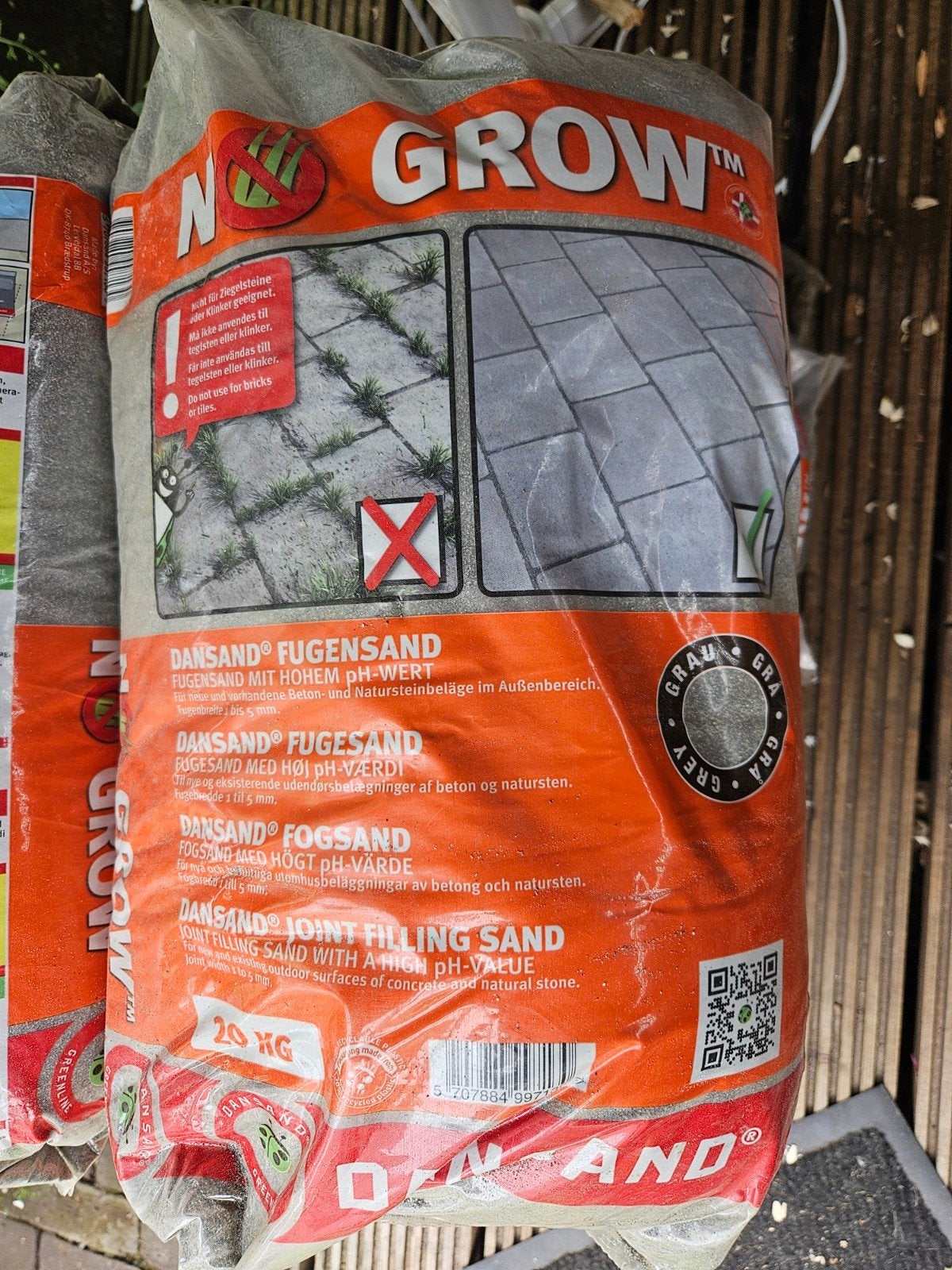 Dansand no grow grijs 20 kilo 8 stuks, Ophalen, Nieuw, Voegzand