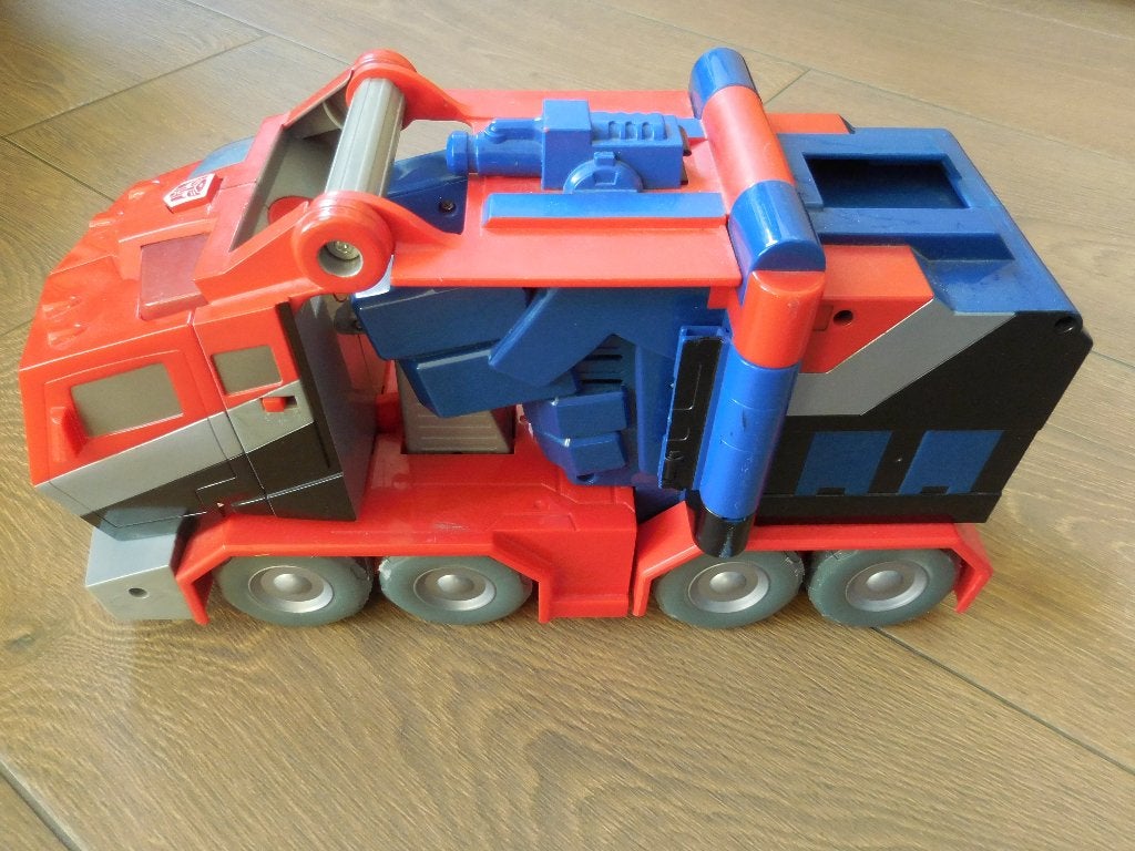 Action figuur.Camion transformer optimus prime battle blaste, Verzamelen, Transformers, G1, Ophalen of Verzenden, Gebruikt, Autobots