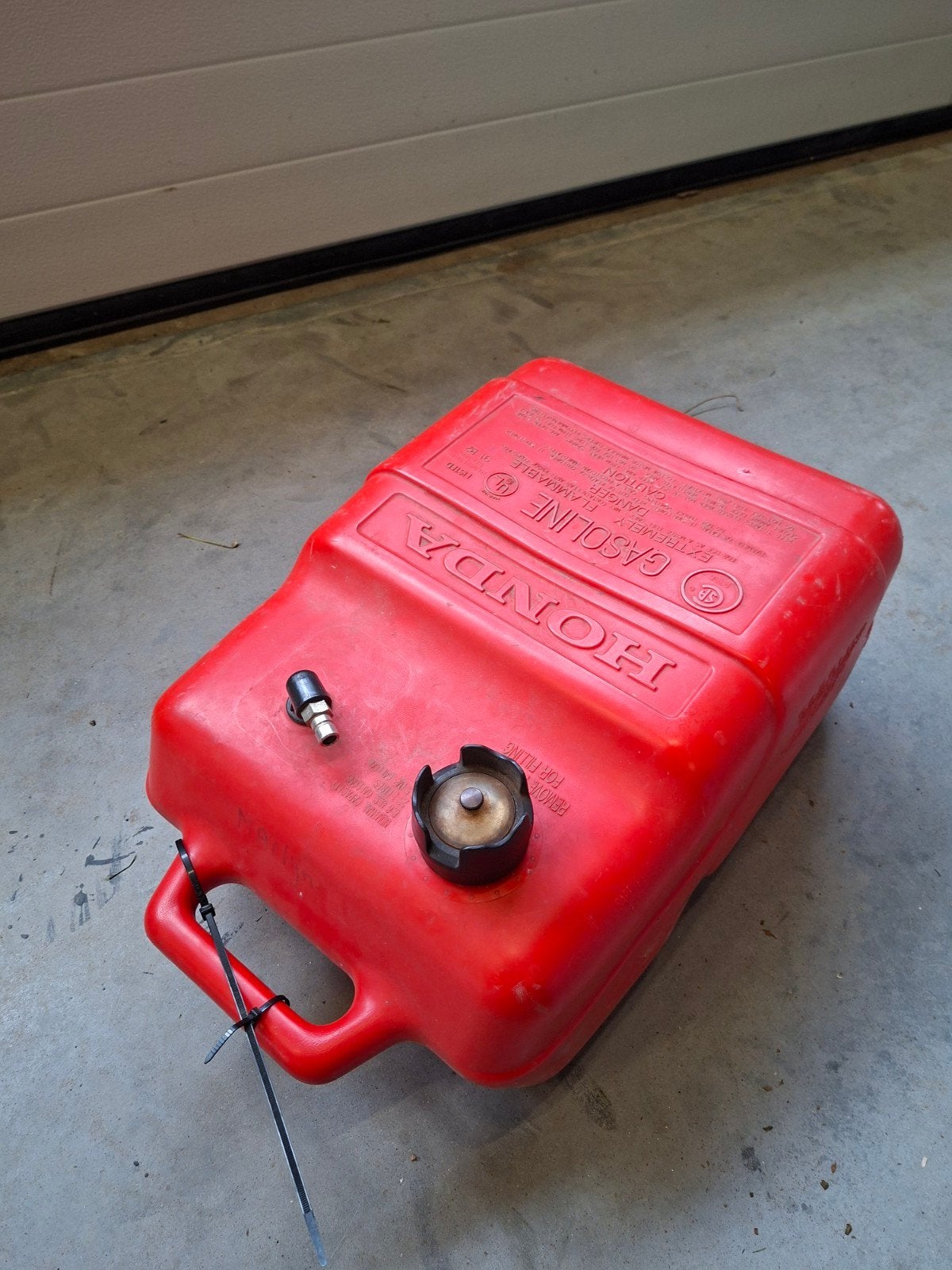 Honda 25l brandstoftank voor buitenboordmotor, Watersport en Boten, Ophalen of Verzenden, Gebruikt, Motor en Techniek