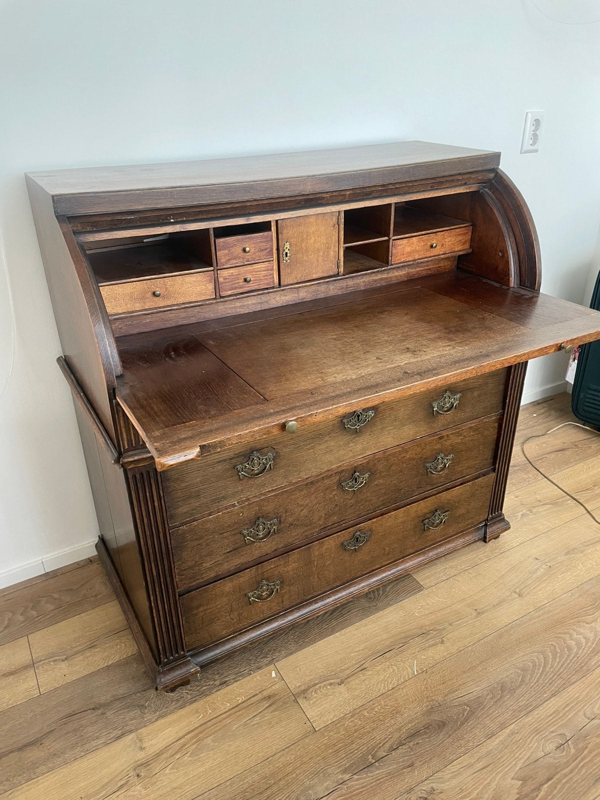 Antieke Secretaire Roltop Bureau 3 Grote Laden Donker Hout, Huis en Inrichting, Ophalen, Gebruikt, Klassiek