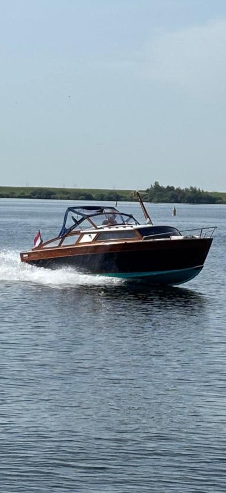 Bodewes klassiek motorjacht gerestaureerd 1974, Watersport en Boten, Motorjacht, Ophalen, Zo goed als nieuw, Koelkast