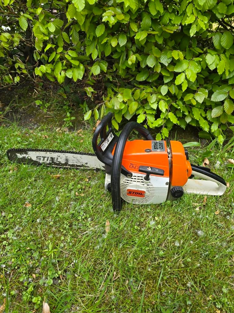 Stihl 026 professionele kettingzaag (ms260), Tuin en Terras, Hand-tuingereedschap, Ophalen, Gebruikt, Stihl