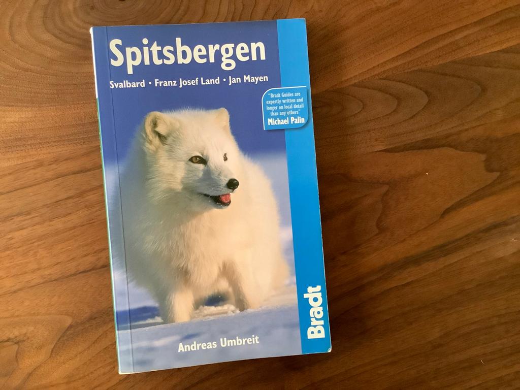 Spitsbergen 246pg reisgids Bradt info kaarten, Boeken, Reisgidsen, Gelezen, Reisgids of -boek, Europa, Overige merken, Ophalen of Verzenden