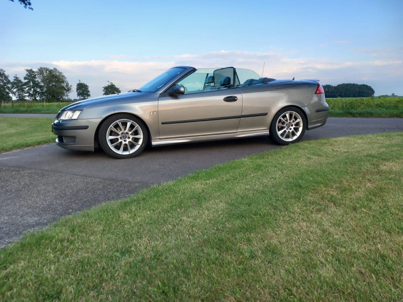 Saab 9-3 2.0 Turbo Aero Cabrio AUT 2004 Grijs Dion Hpt 265pk, Auto's, 1998 cc, 4 cilinders, Cabriolet, 4 stoelen