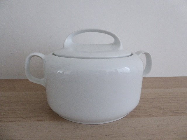 Serveerschaal van wit porselein met deksel, Ophalen of Verzenden, Effen, Porselein, Schaal of Schalen
