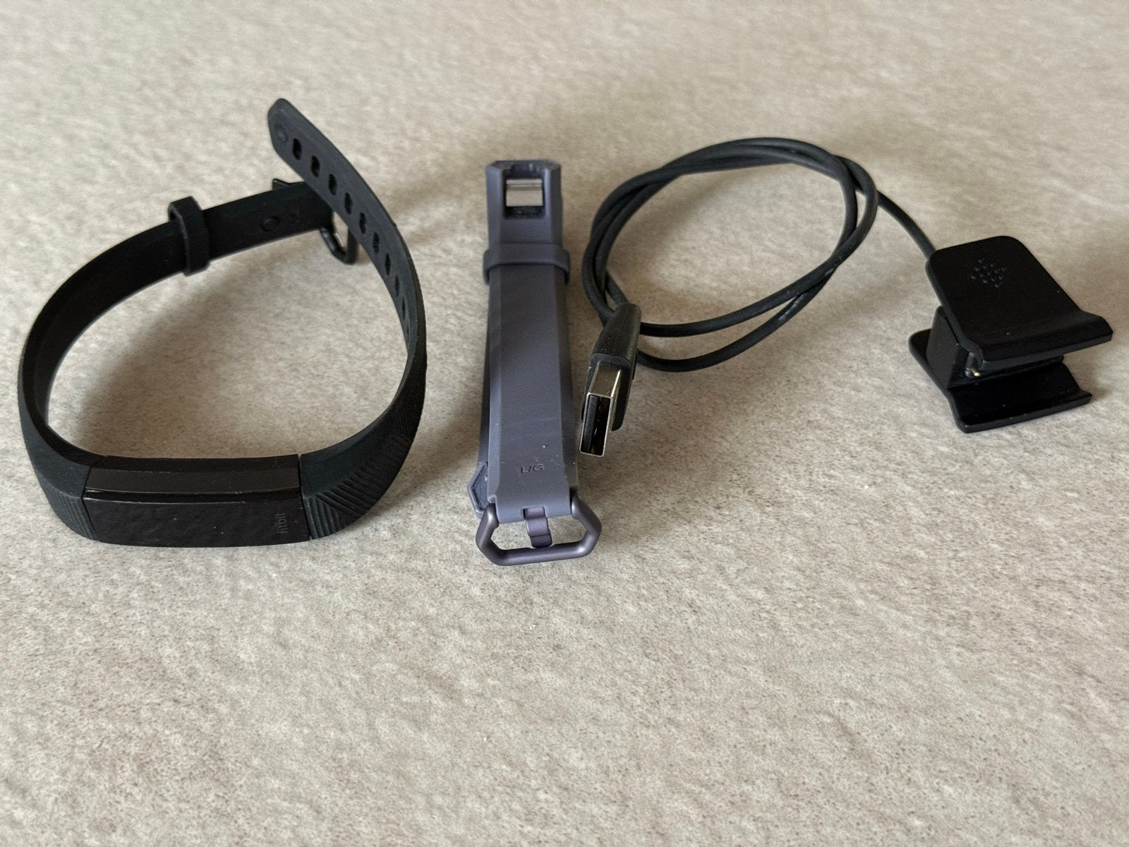Fitbit Alta met extra bandje en oplader, Ophalen of Verzenden, Gebruikt, Zwart, IOS