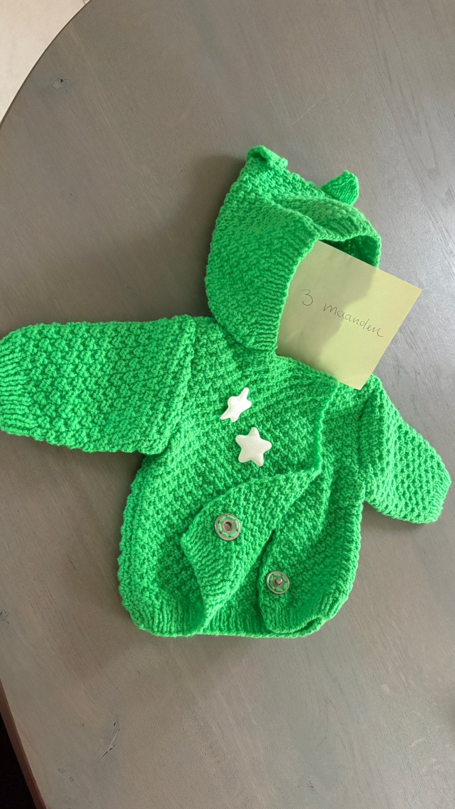 Babyvestje voor 3 mnd. nieuw, zelf gebreid van Phildar wol, Ophalen of Verzenden, Nieuw, Jongetje of Meisje, Truitje of Vestje