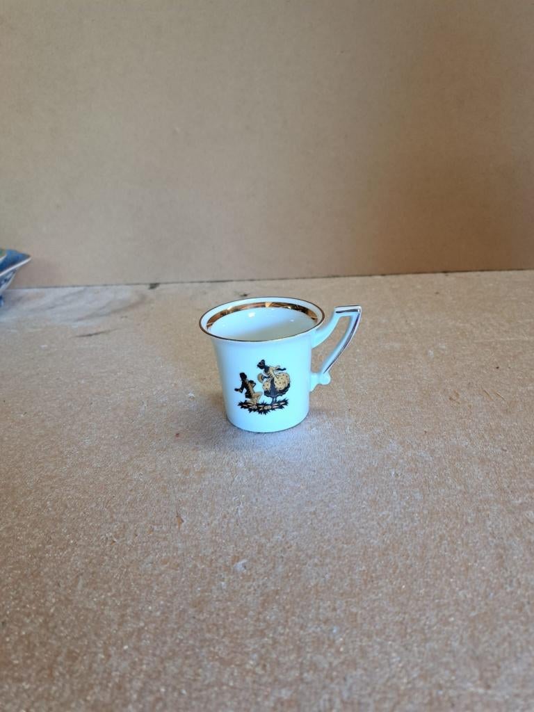 Vintage kopje, Ophalen