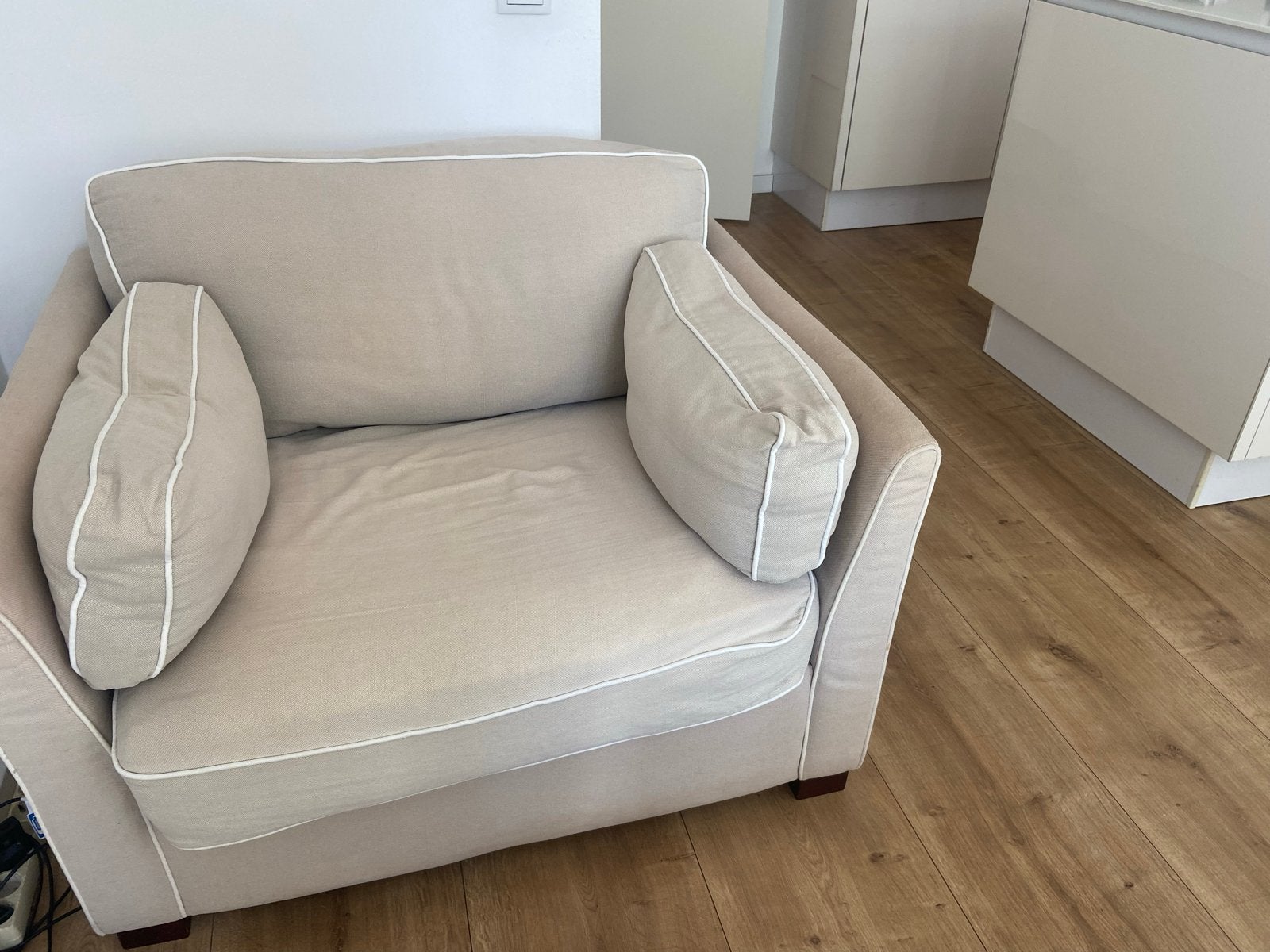 Comfortabele Grote Stoel - Ideaal voor Ontspanning, Ophalen, Gebruikt, Stof, 75 tot 100 cm