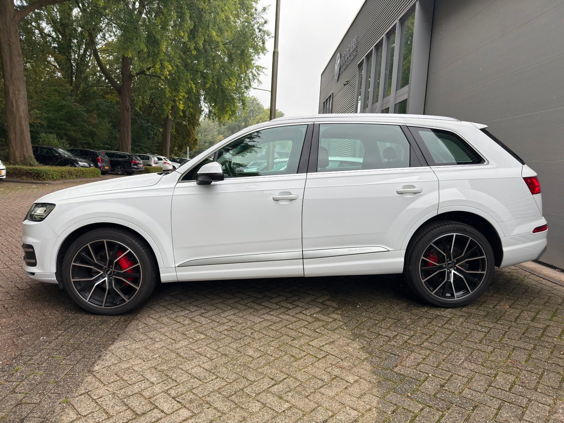 Audi Q7 45TFSI Pro Line + l Pano l Volleder l Virtual l Expo, Auto's, Gebruikt, 4 cilinders, Verwarmde buitenspiegels, SUV of Terreinwagen