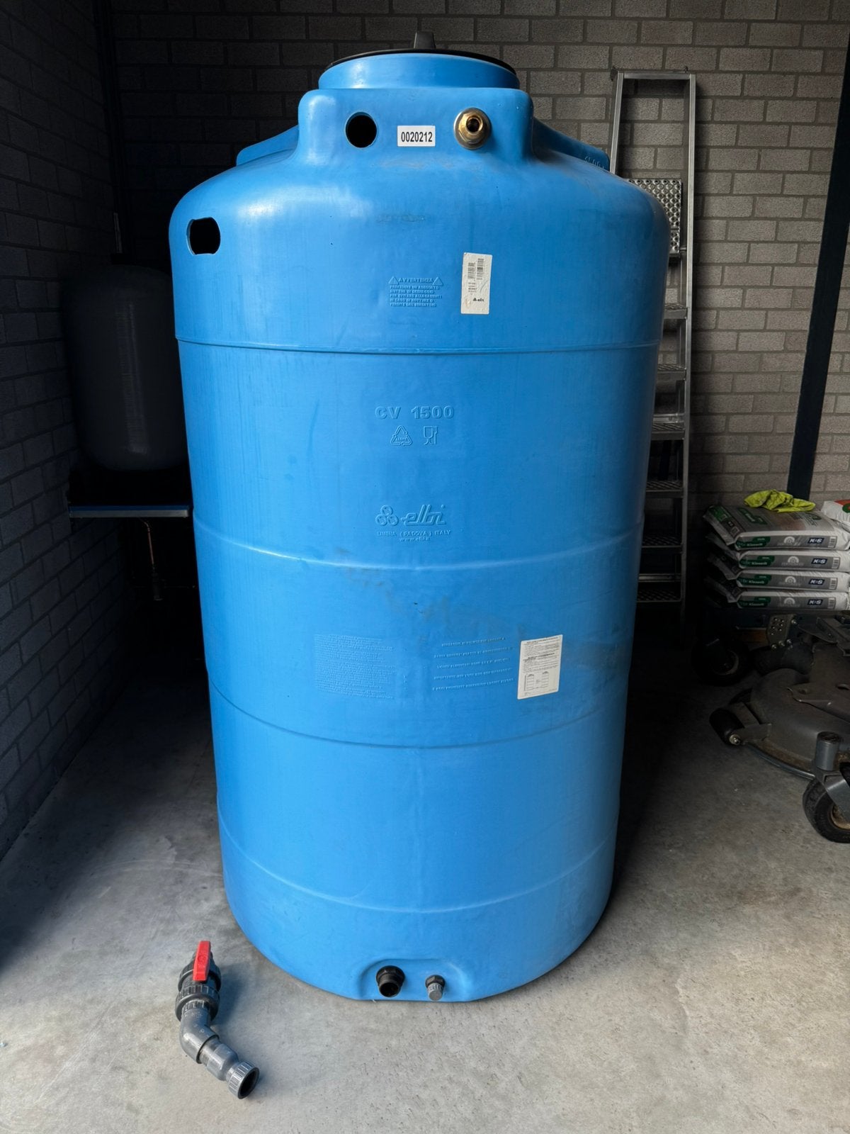 Elbi Watertank / Tank / Vat LDPE blauw 1500 liter + vlotter, Kunststof, Met kraantje, 150 liter of meer, Ophalen of Verzenden