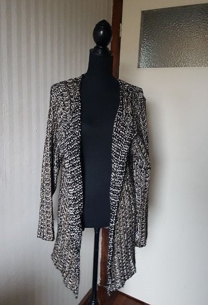 Prachtig klassiek boucle vest mooie kwaliteit mt 40 rekt mee, Verzenden, Gedragen, Maat 38/40 (M), Zwart