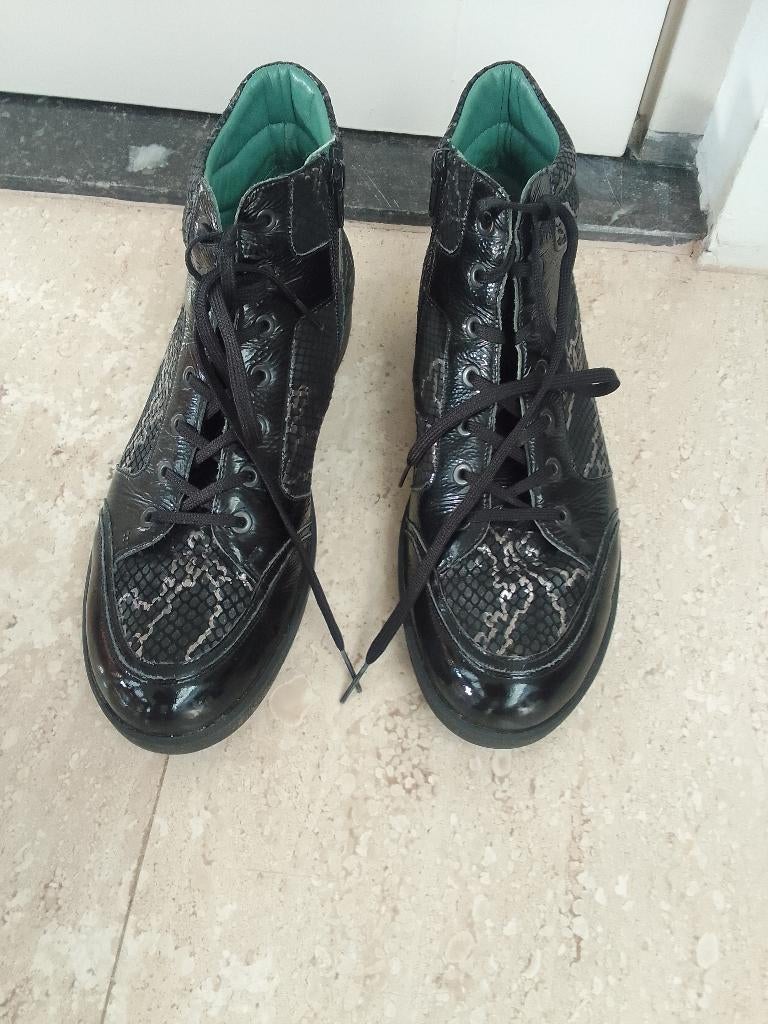 Durea schoenen maat 8 of 42  wijdte G, Kleding | Dames, Schoenen, Ophalen of Verzenden, Zo goed als nieuw, Sneakers of Gympen