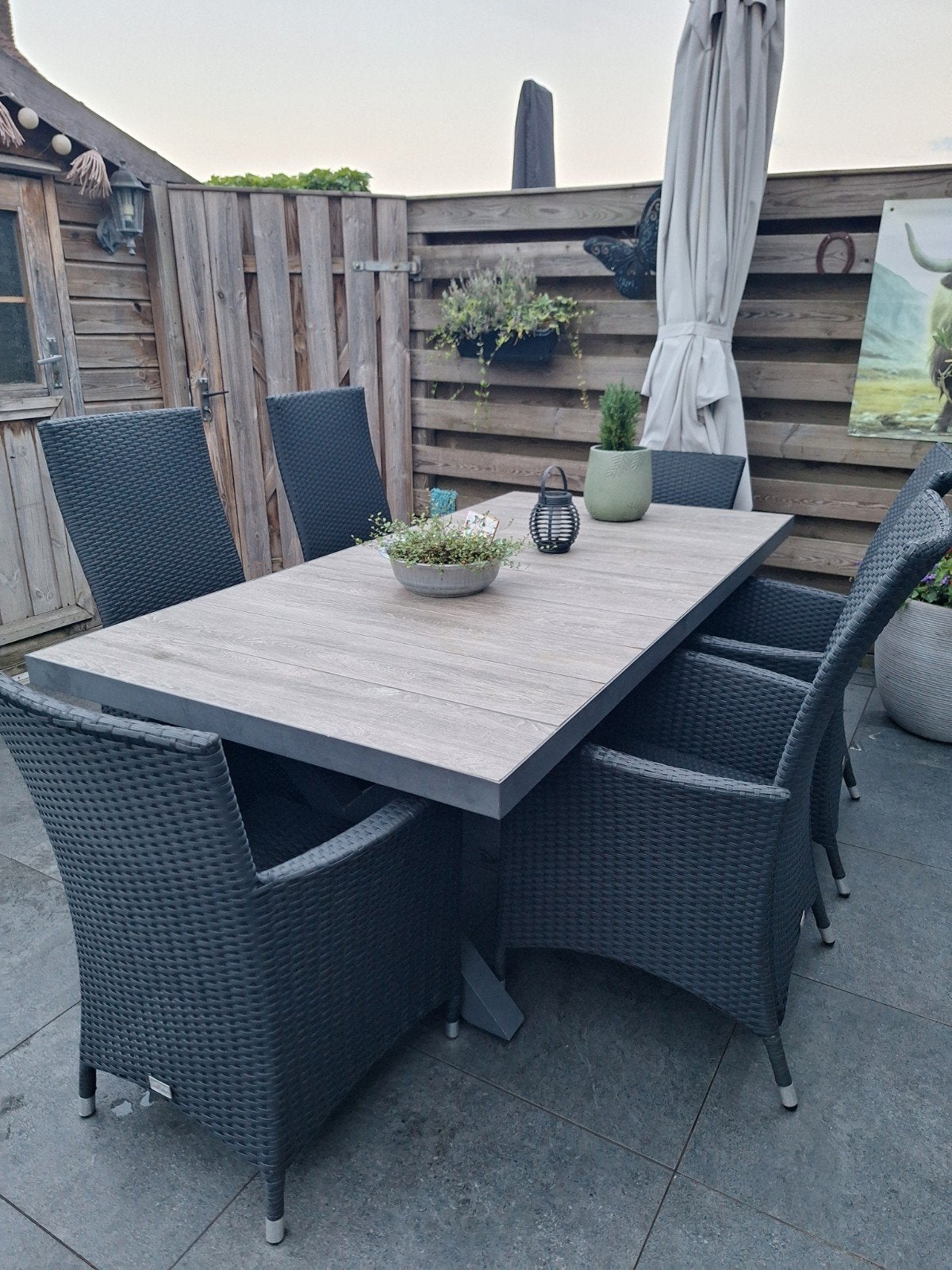 Mooie tuinset: tafel (2x1m) met 6 antraciet stoelen, Ophalen