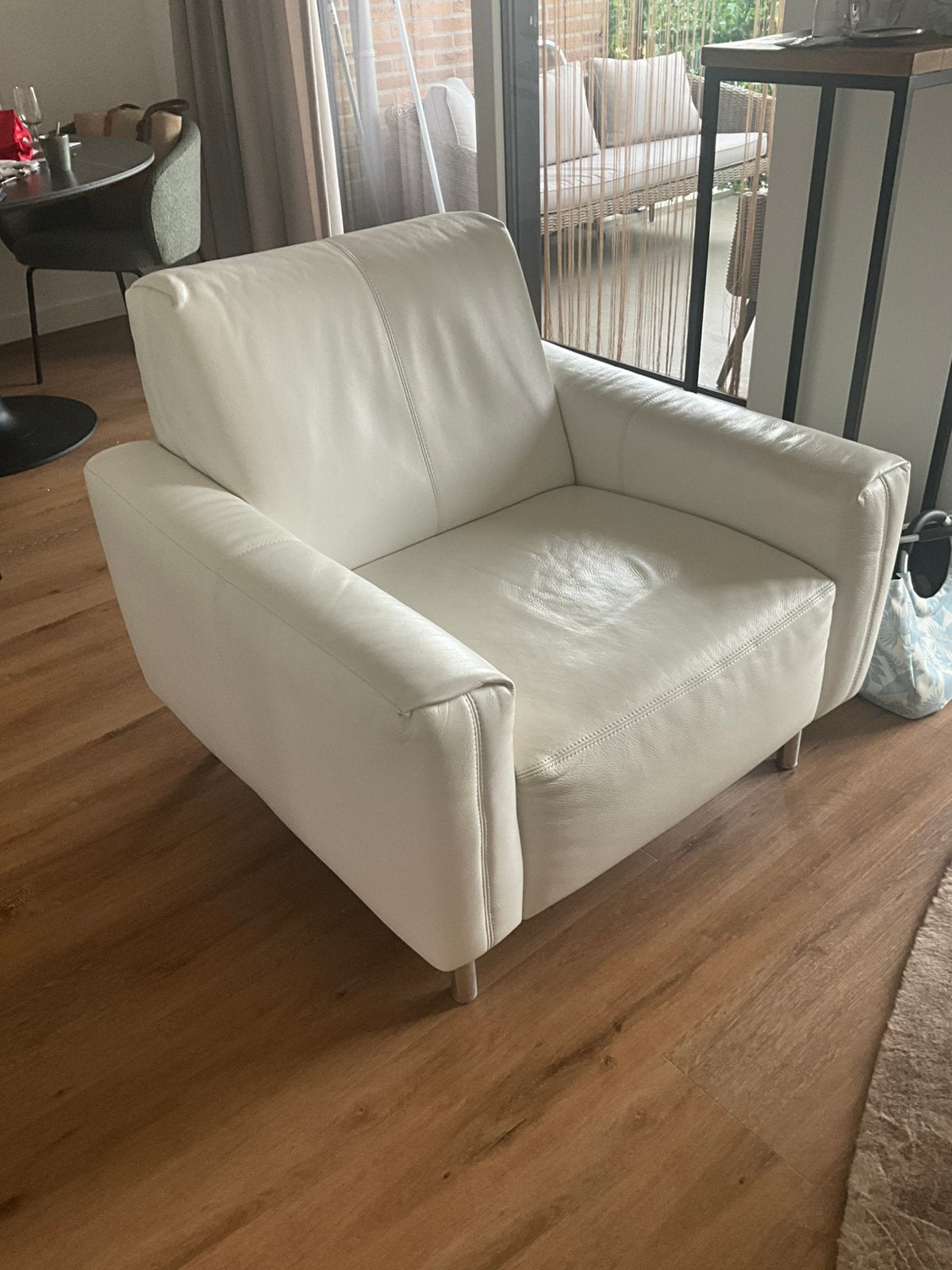 2 x royale lederen fauteills met bijpassende hocker.€175,, Ophalen, Zo goed als nieuw, 75 tot 100 cm, Minder dan 150 cm