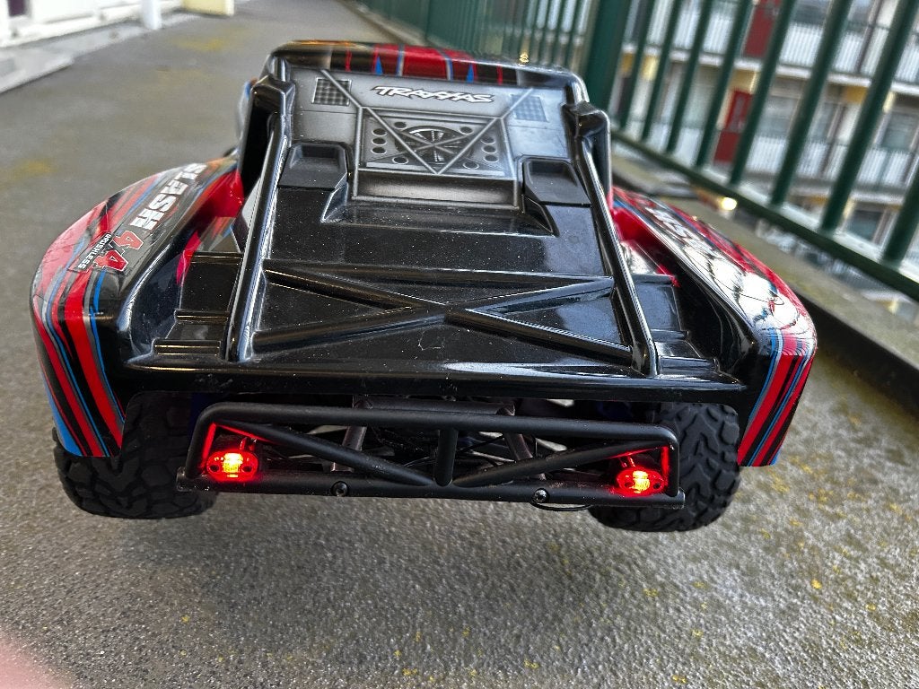 Traxxas slash, Elektro, Gebruikt, Auto offroad, Ophalen of Verzenden