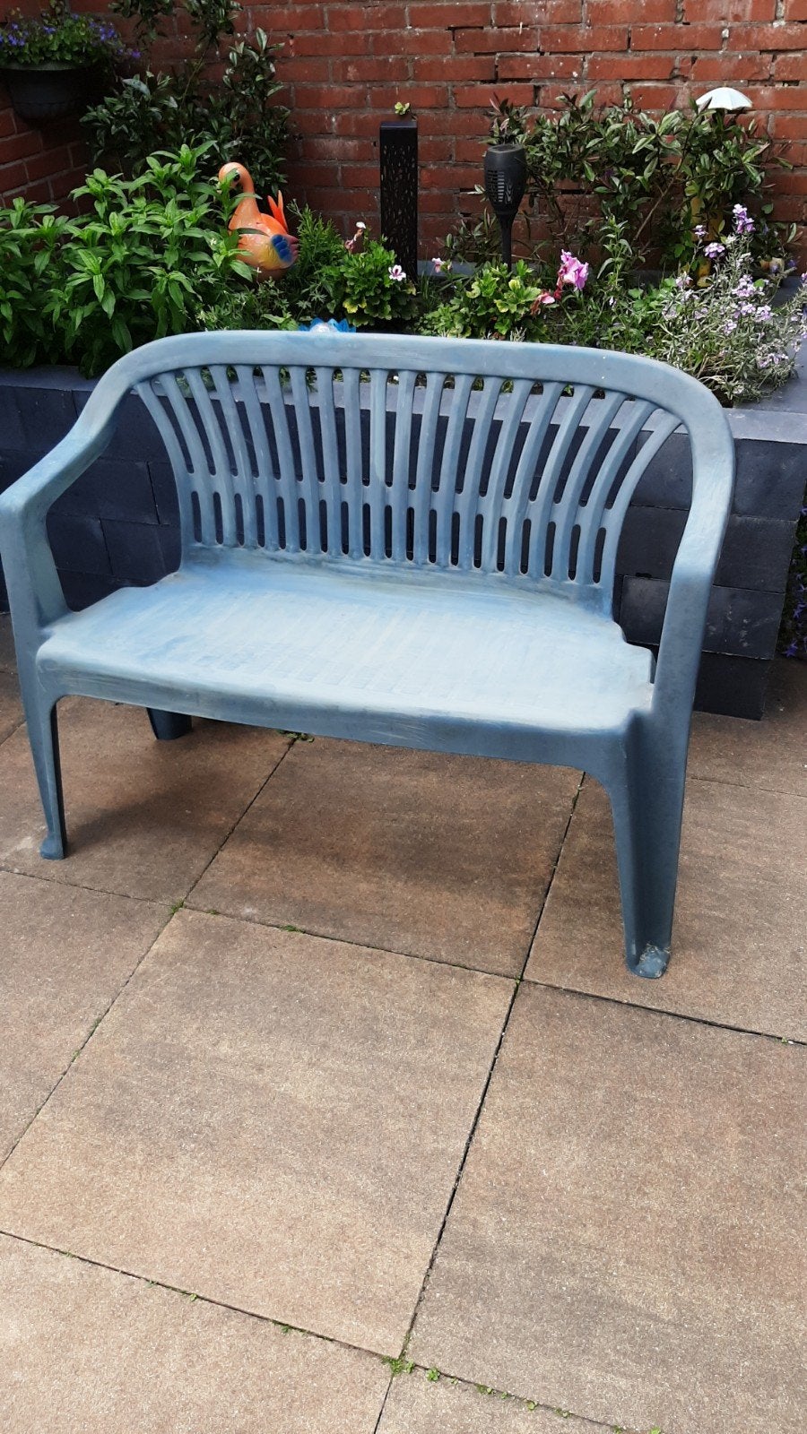 Mooi blauw kunststof tuinbankje, Tuin en Terras, Tuinbanken, Ophalen, Kunststof
