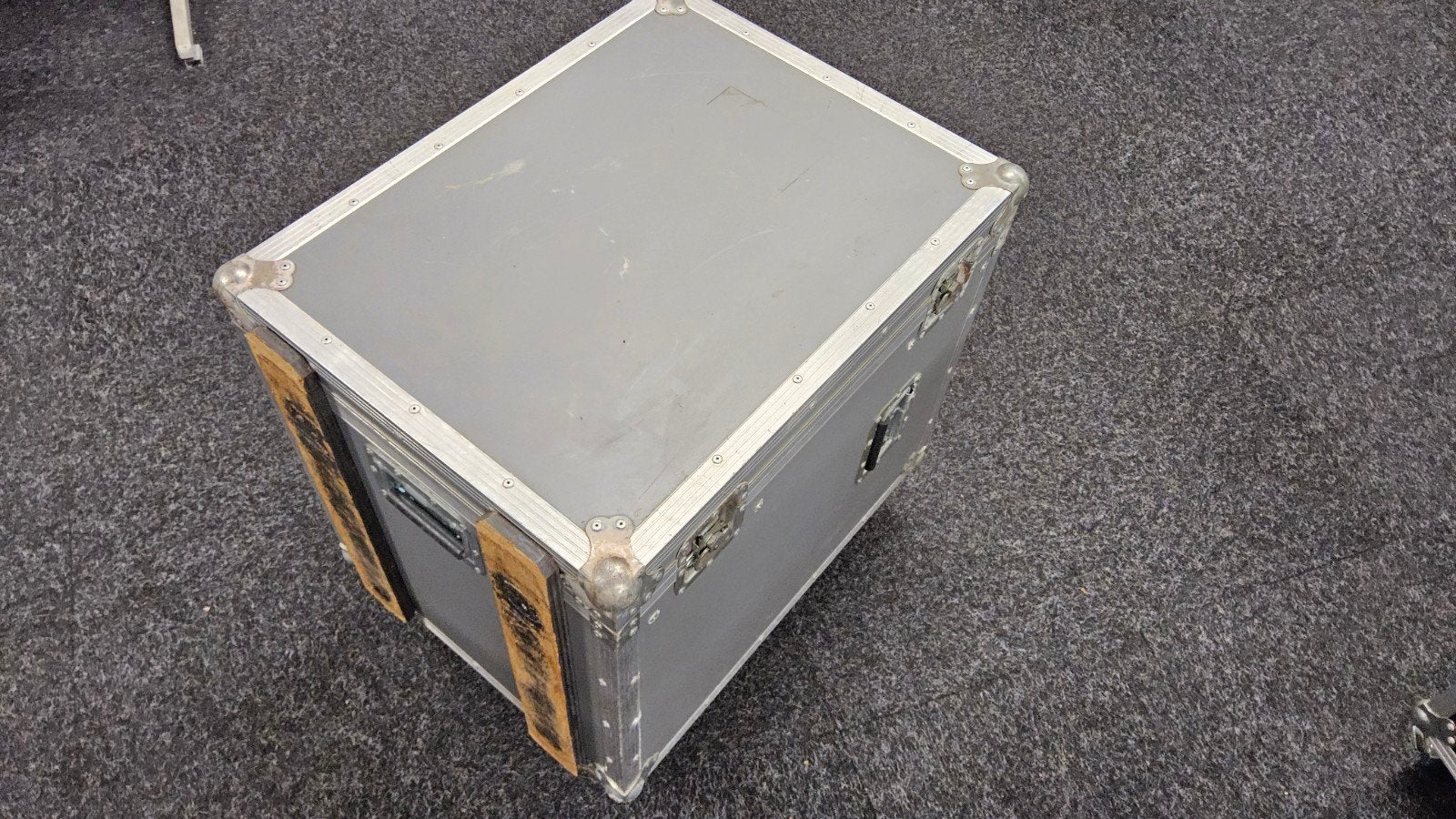 19 inch flightcase 16HE op wielen, Ophalen, Gebruikt, Overige instrumenten, Flightcase