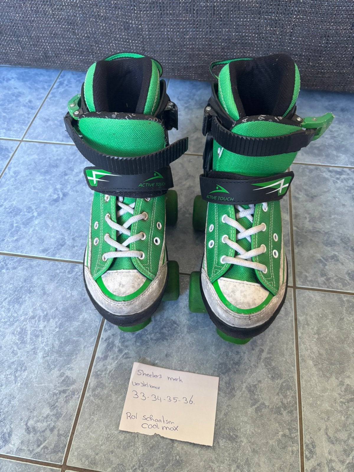 Rolschaatsen maat 33tm 36 nu voor 10 euro., Ophalen of Verzenden, Verstelbaar, Zo goed als nieuw