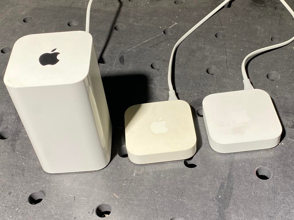 Apple Airport Extreme en 2x Airport Express, Computers en Software, Routers en Modems, Verzenden, Gebruikt
