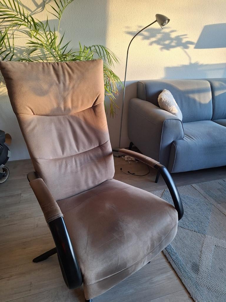 Relaxfauteuil beige velours - optimaal comfort, Ophalen, Gebruikt, Modern, Comfort, 75 tot 100 cm