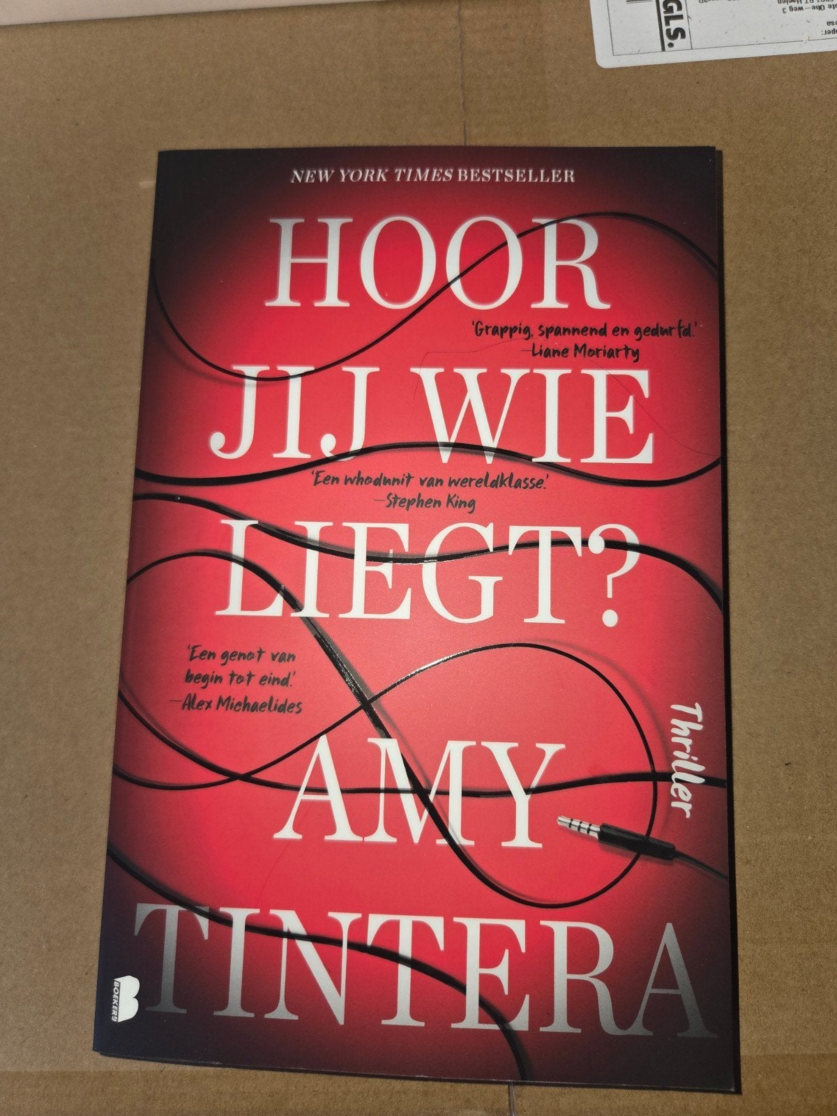 Hoor Jij Wie Liegt? - Amy Tintera (Thriller), Ophalen of Verzenden, Zo goed als nieuw, Amy Tintera, Wereld overig