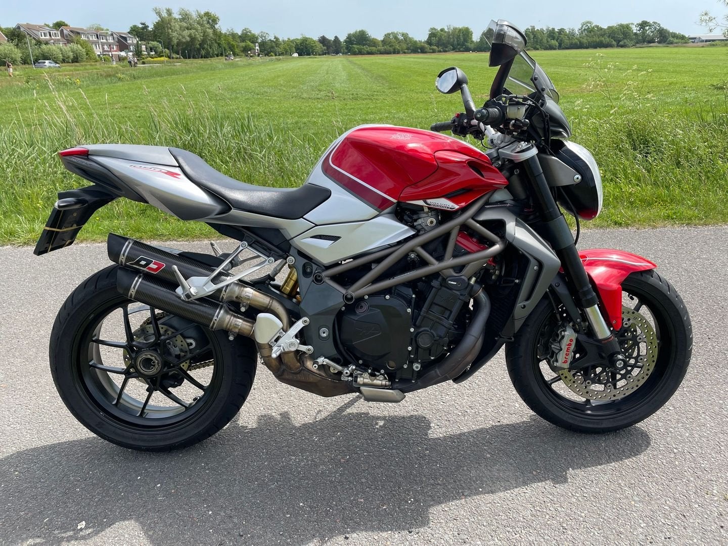 MV AGUSTA BRUTALE 1090 RR (bj 2010), Motoren, Motoren | MV Agusta, 4 cilinders, Motorrijbewijs A, Bedrijf, Onbekend