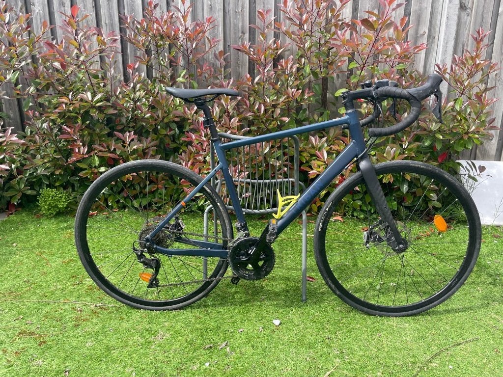 Race fiets TRIBAN RC520 maat L, Fietsen en Brommers, Fietsen | Racefietsen, Heren, Aluminium, Zo goed als nieuw, Meer dan 20 versnellingen