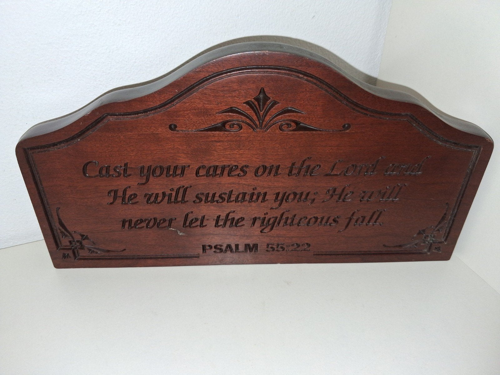 Houten decoratiebord met Bijbeltekst Psalm 55:22, Antiek en Kunst, Verzenden