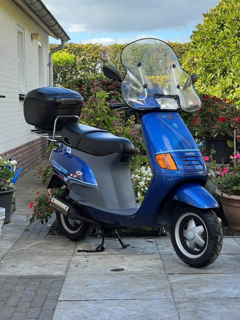 ⭐️Piaggio Quartz blauw 50cc 2 takt Brom 6185 km Z.G.A.N.⭐️