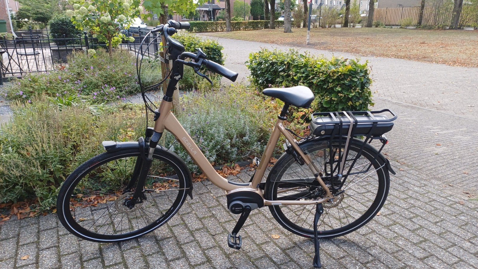 Stella Livorno elektrische fiets 57cm (28") ZGAN, Gebruikt, 50 km per accu of meer, 55 tot 59 cm, Ophalen